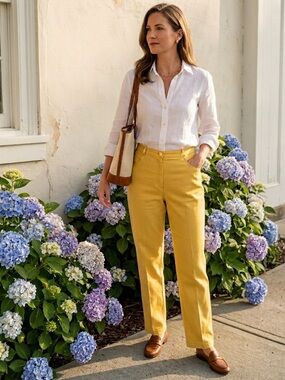 ST. JOHN SPORT VTG Yellow Pleated Trousers Pants Old Money Chic Effortless Sz 8